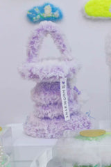 "I'm just a beautiful fake flower basket", hand-woven bag